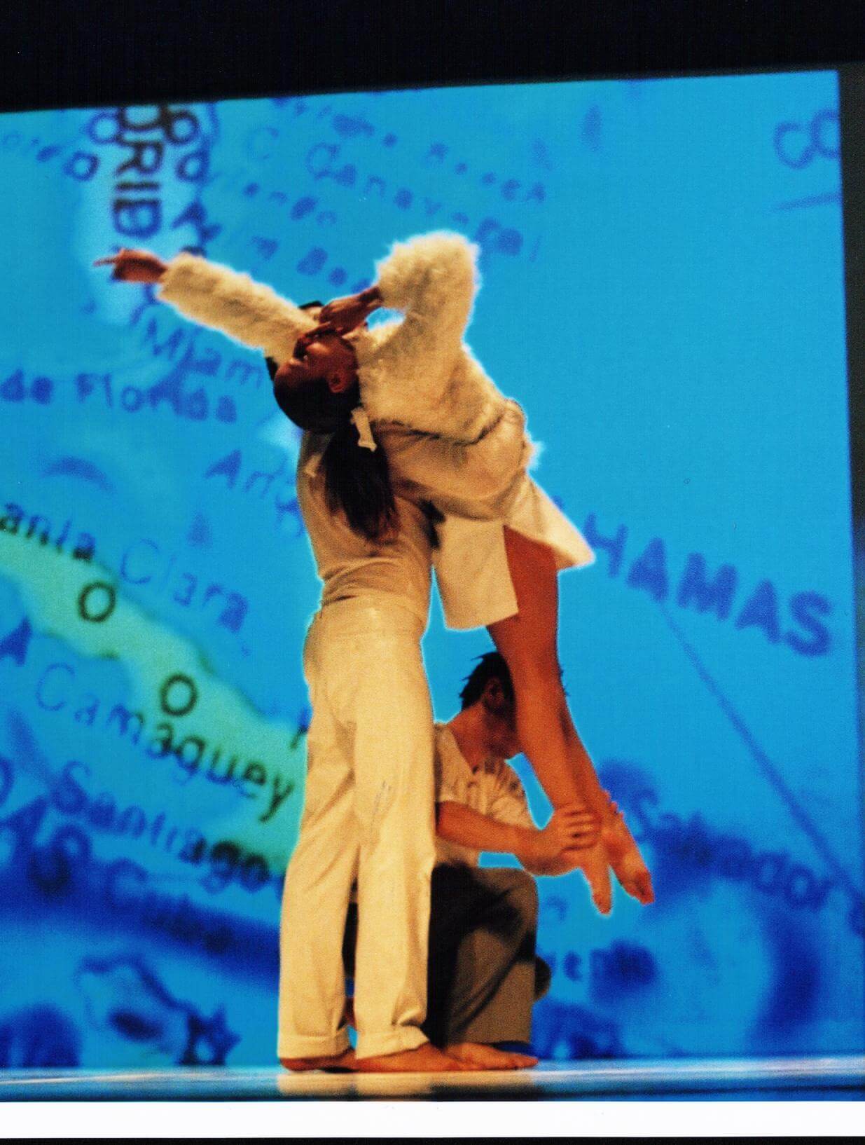 VOOUM (1999) performance - 2