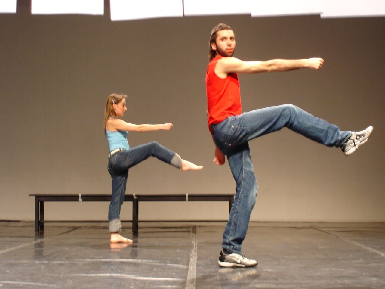 100 PALAVRAS (2005) performance - 2