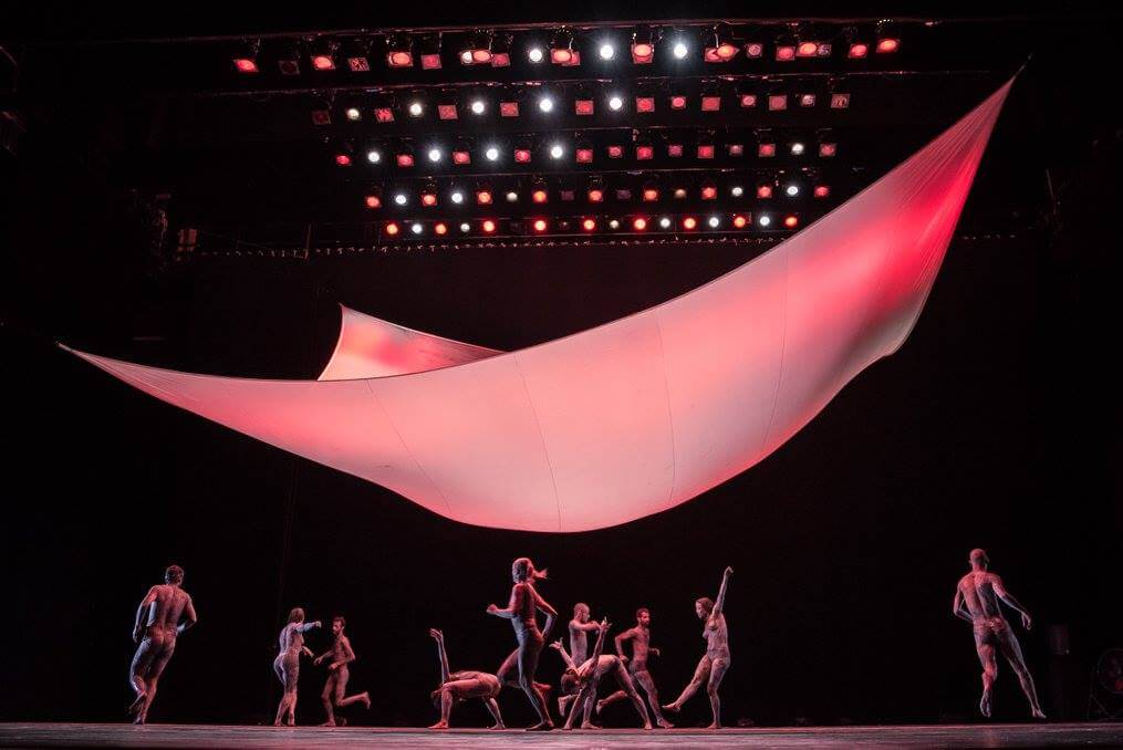 LASTRO (2015) performance - 8