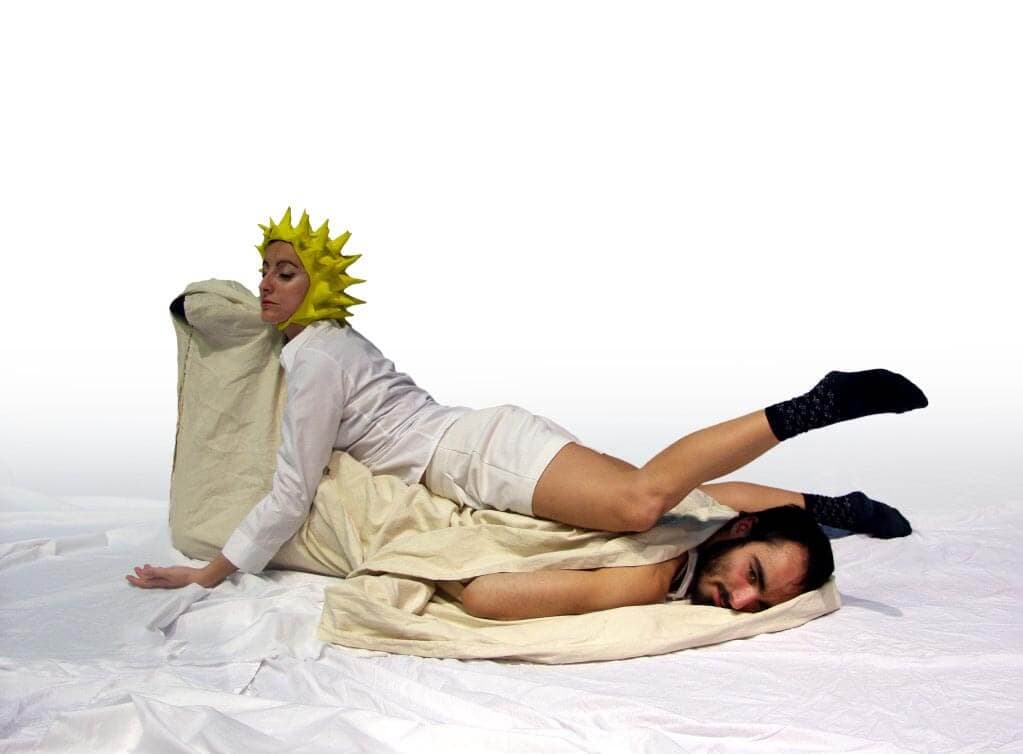 Lá òu je dors (2002) performance - 2