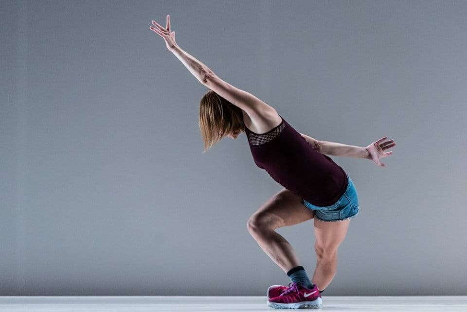 Uníssono - Composição para cinco bailarinos - Performance