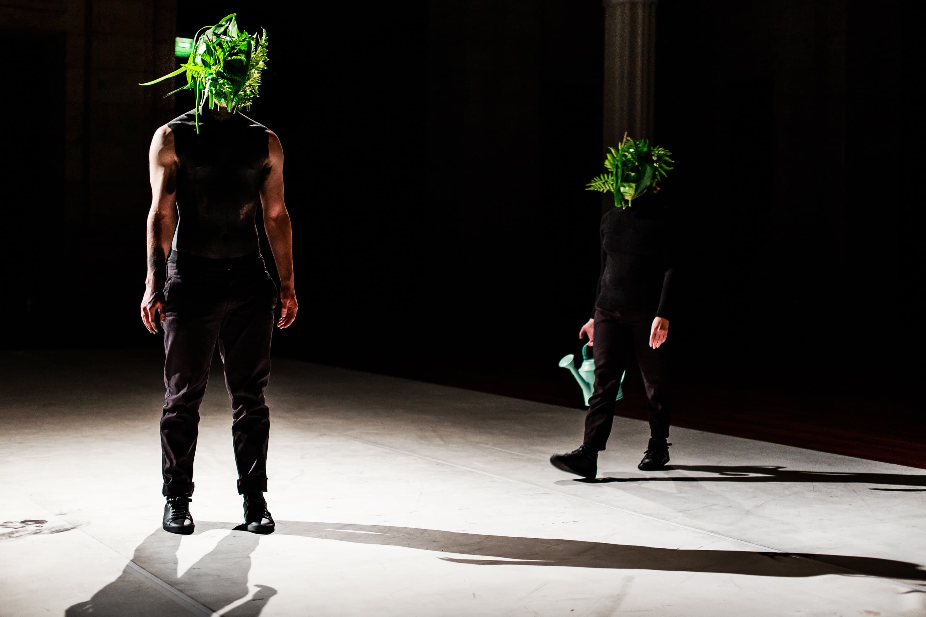 Grau Zero, um corpo que espera (2018) performance - 13
