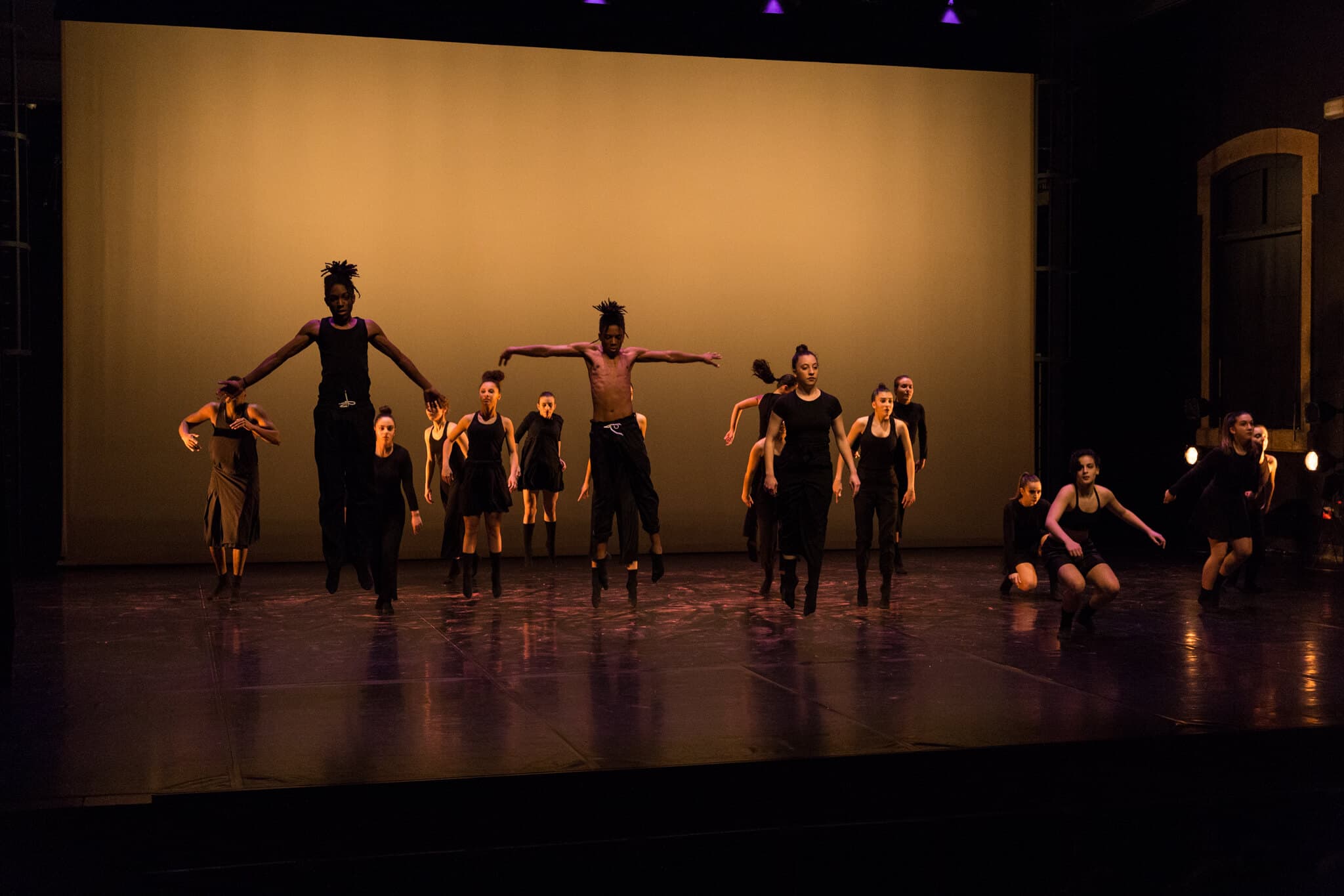 COM SEQUÊNCIA (2018) performance - 17