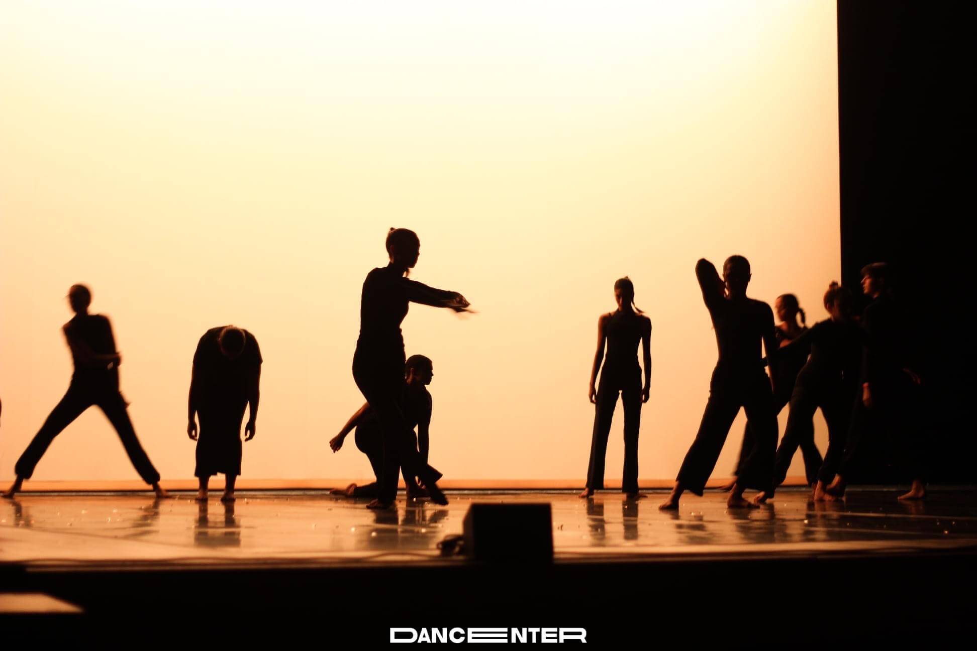 Vaivém (2022) performance - 1